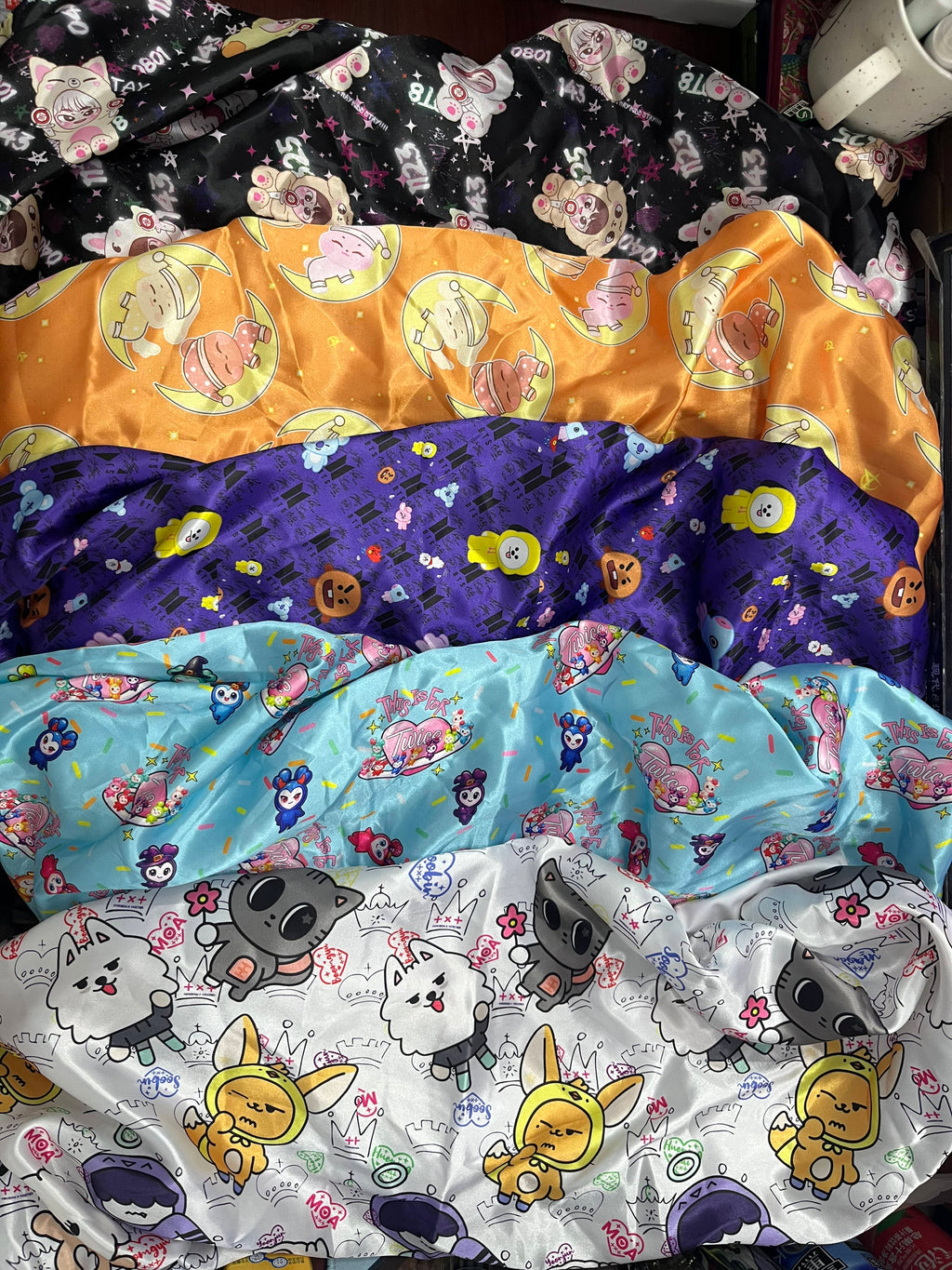 Defective Bonnet and Sheet Sets - Kpop Themed