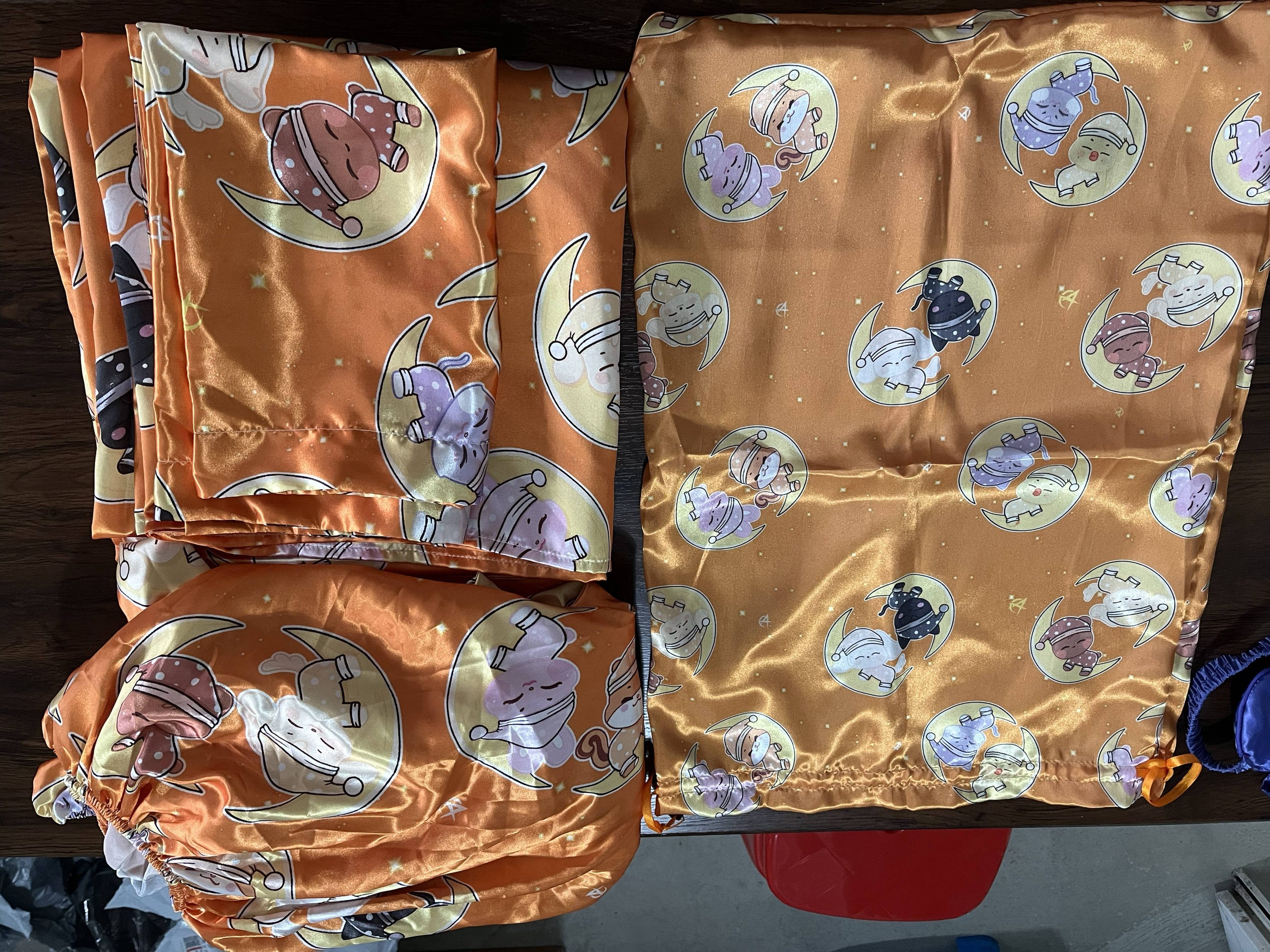 Defective Bonnet and Sheet Sets - Kpop Themed