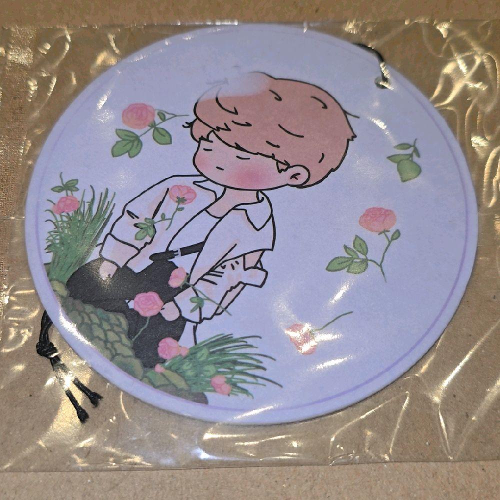 BTS Theme Eco-Friendly Car Air Fresheners with up to 2+ Week Scents Reusable Absorbent Paper for Cars and Living Areas