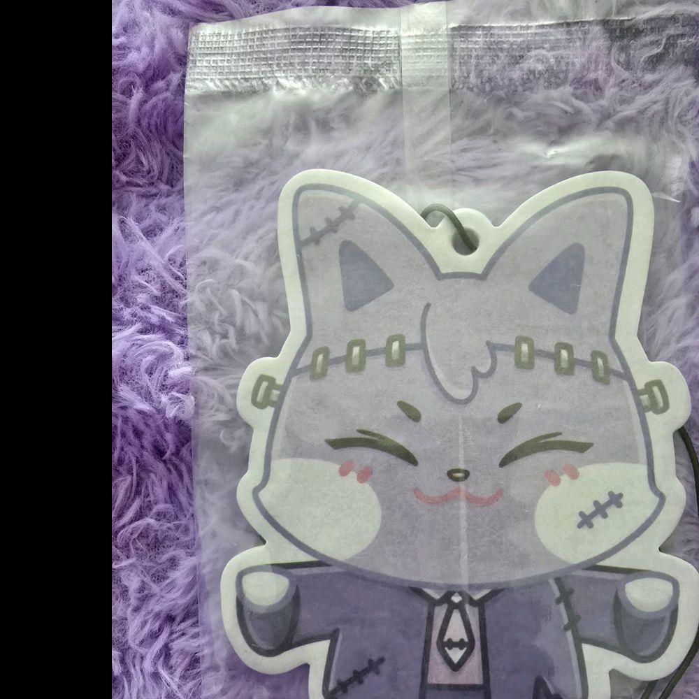 Kpop Theme Eco-Friendly Car Air Fresheners with upto 2+ Week Scents Reusable Absorbent Paper for Cars and Living Areas