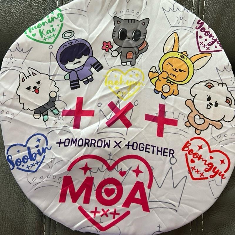 T by T Themed Bonnets