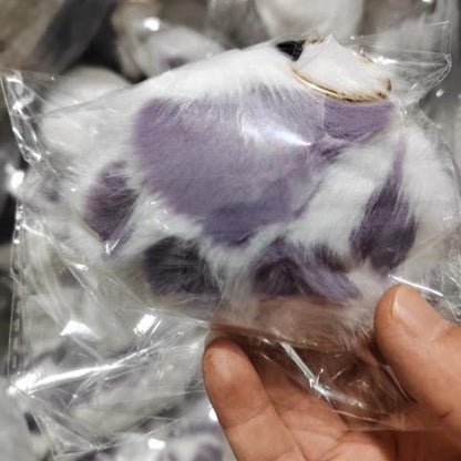 Fuzzy Cat Paw KeyChain - Adorable Fluffy Design for Cat Lovers - Soft Material - Ideal for Keys Bags & Backpacks - Perfect Gift for Cat Enthusiasts