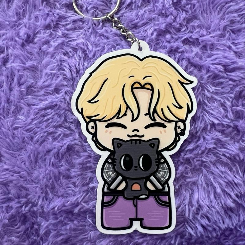 OVERSIZED T by T Themed Bag Charms Key Chains