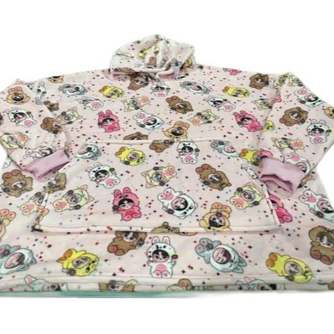 Kpop Themed Hoodie Blanket with Adorable Character Print for Cozy Lounging